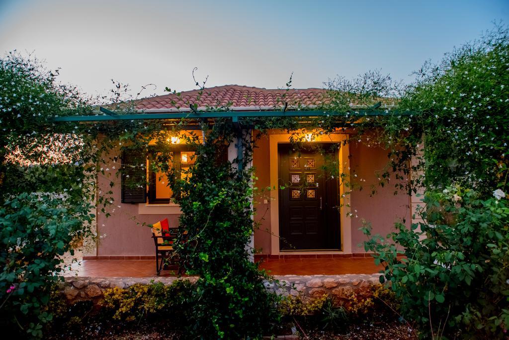 Korallis Villas Каравадос Экстерьер фото